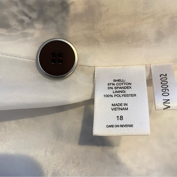 7th Avenue Suiting Collections NY&Co plus size 18 lined 2 button Blazer Jacket - Picture 7 of 7